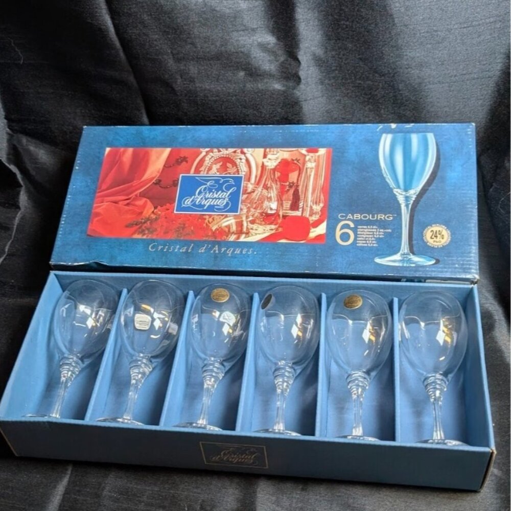 6 vintage Cristal D'arques box of six glasses 2 ounce - new